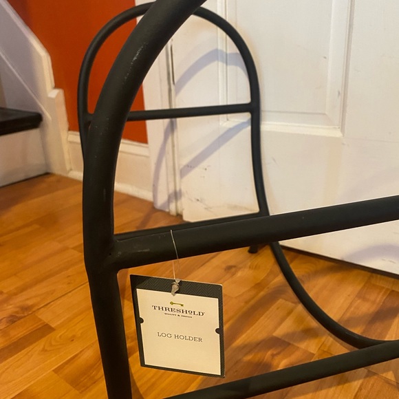 Threshold Log Holder - Picture 4 of 9